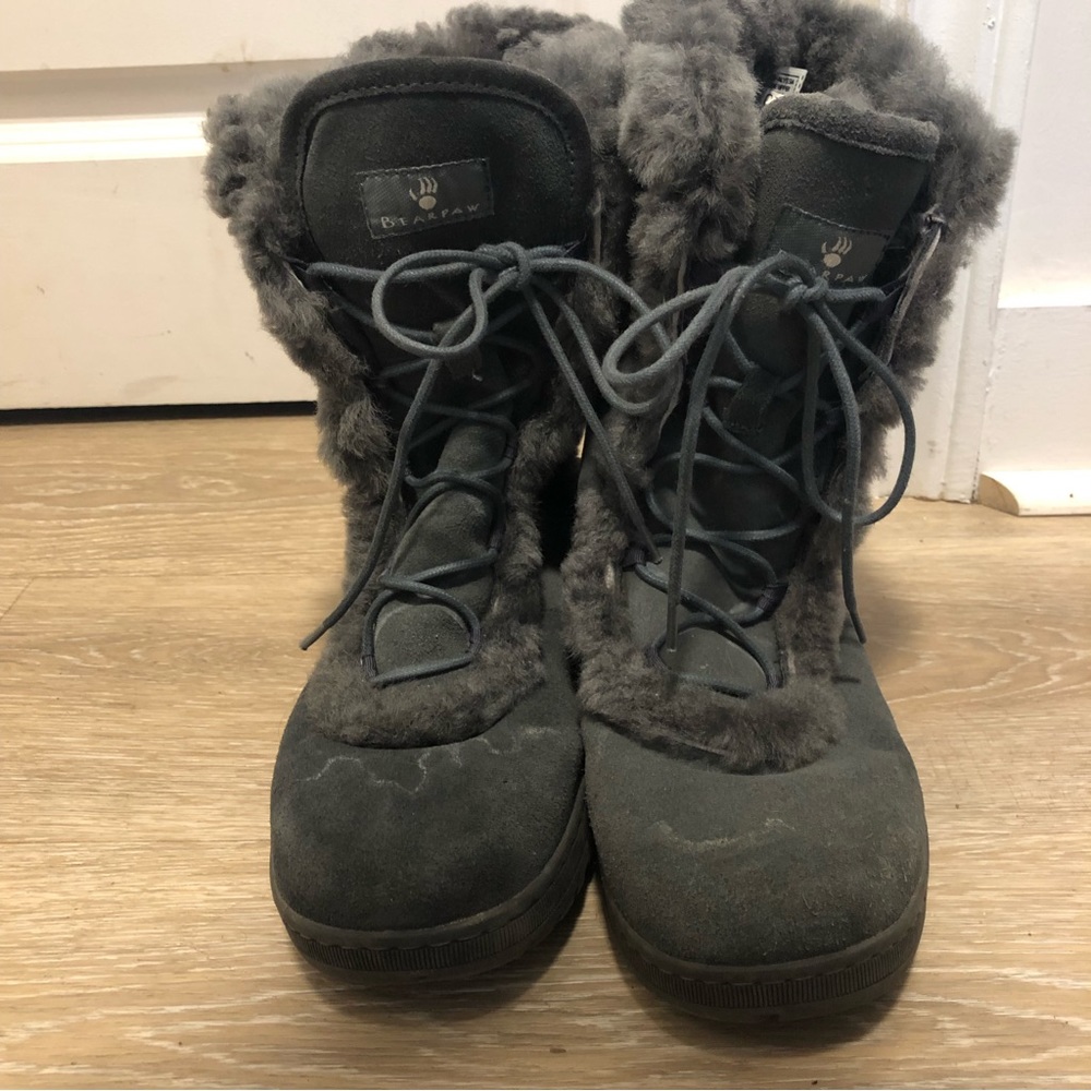 Bearpaw ladies winter snow boots size 10
